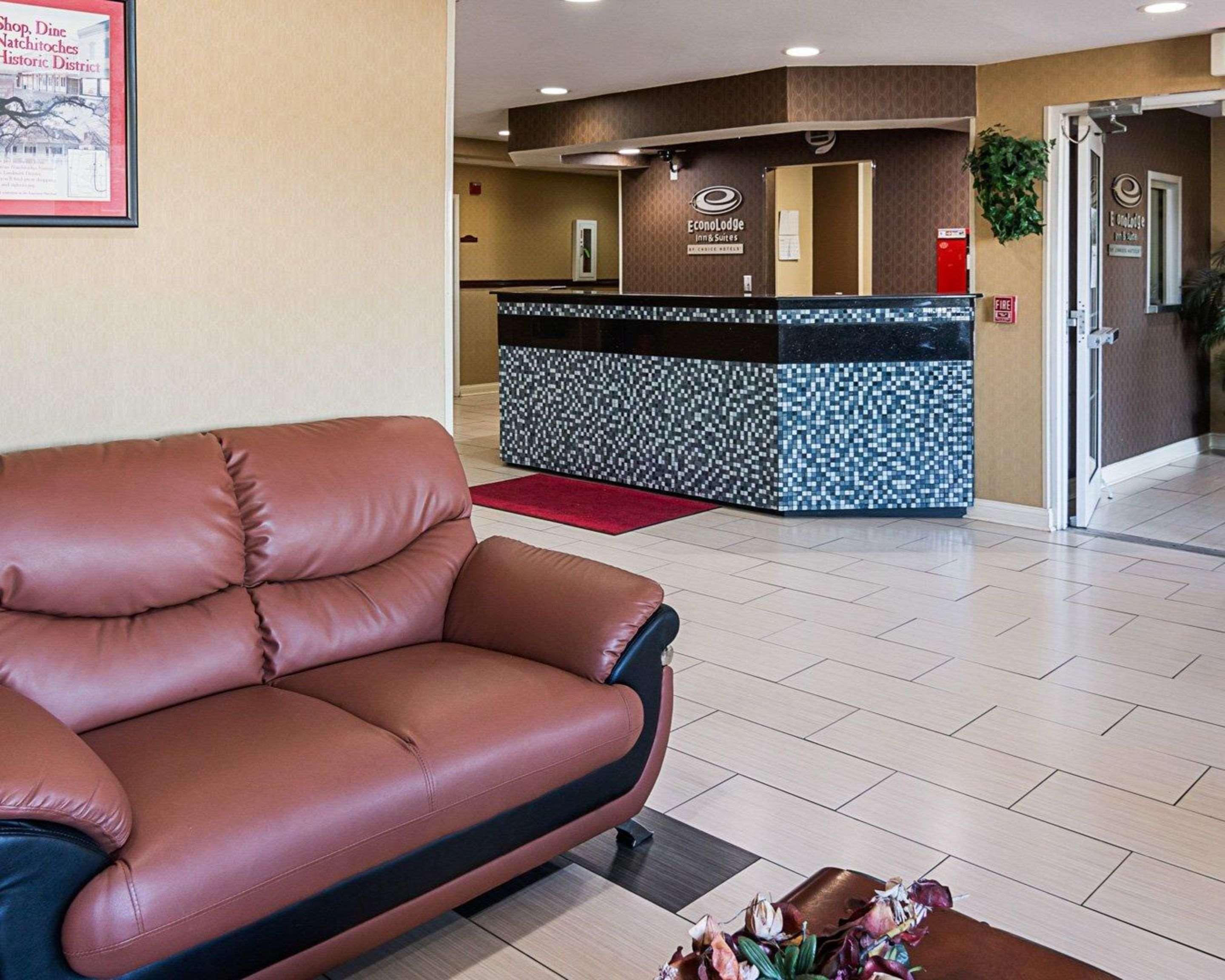 Econo Lodge Inn & Suites Natchitoches Exterior photo